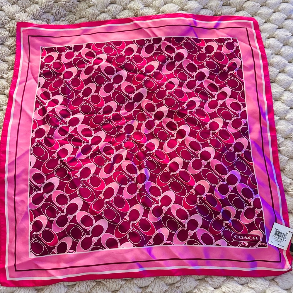 NWT Authentic Vintage Coach Pink Berry Silk Scarf!